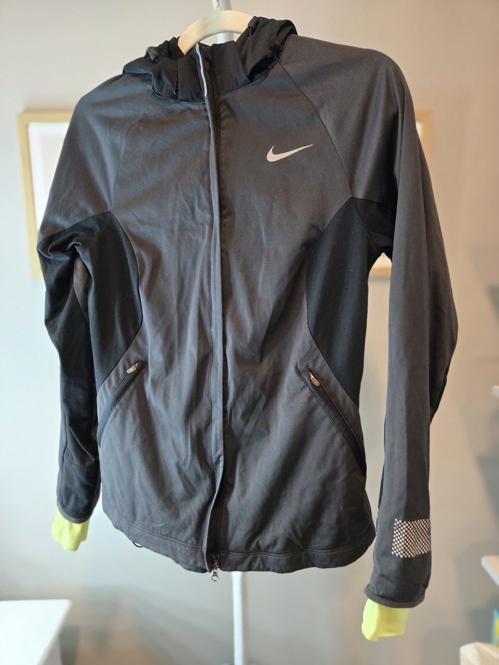 Nike Women's Reflective Black Hooded Jacket with Neon Trim *read*